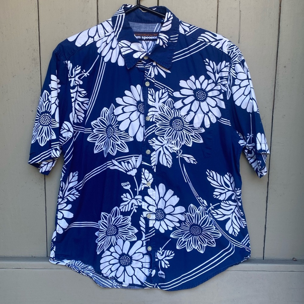 RARE PRINT pulled from the REYN SPOONER archive in Honolulu 💙 mens M collared
